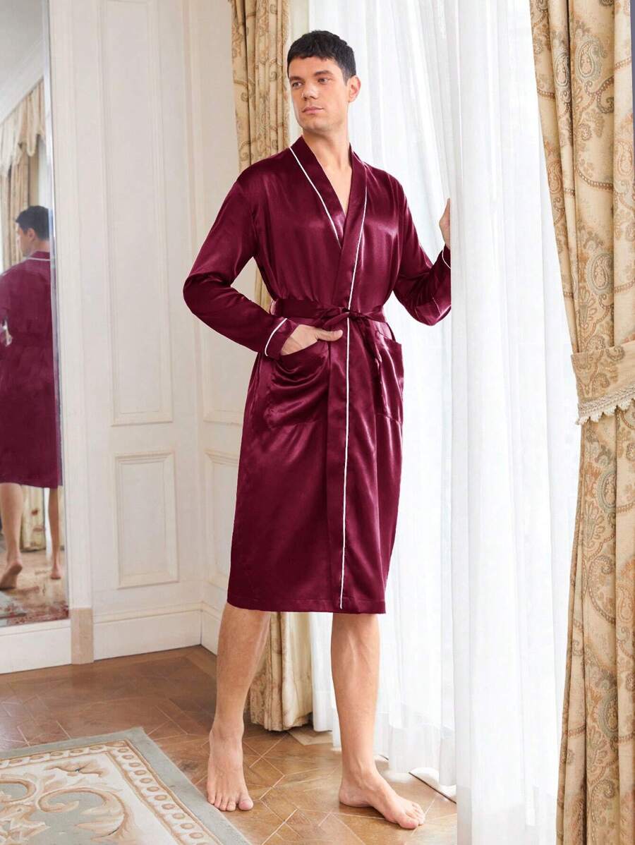 SHEIN Hombres Bata homewear ribete en contraste con cinturón de satén - Burdeos - Ver 1