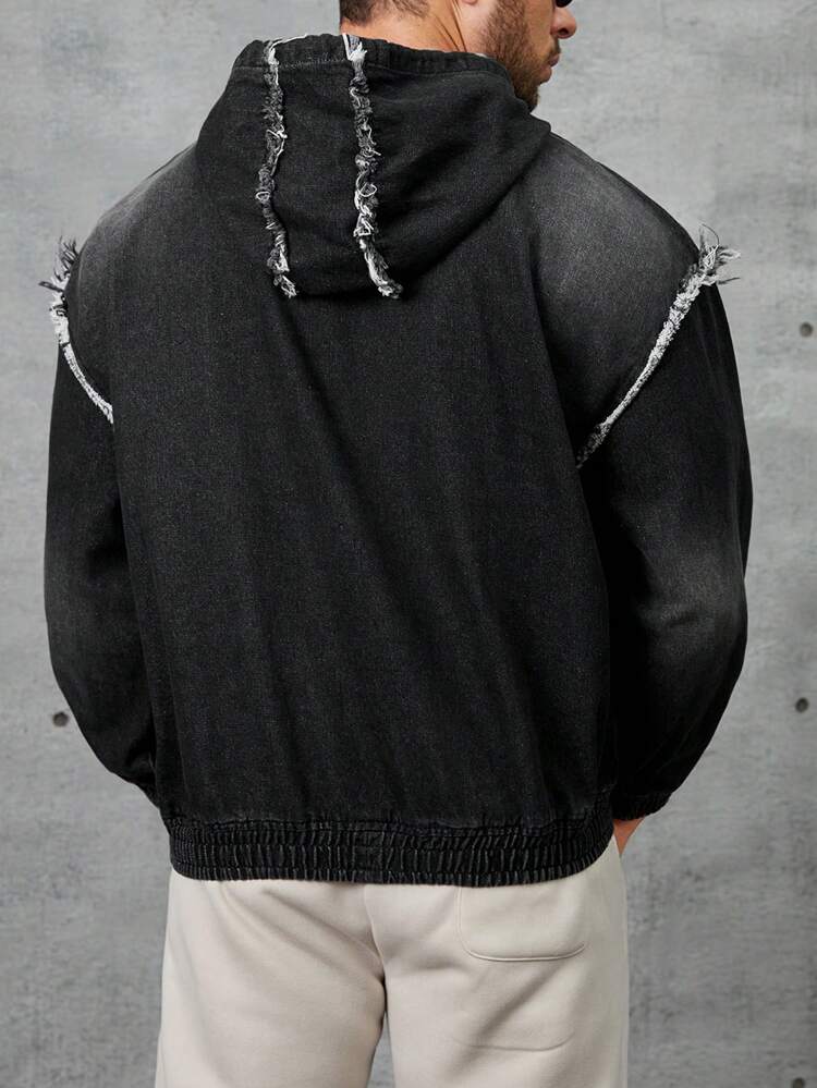Loose-Fit Men's Denim Jacket With Drawstring Hood And Frayed Details