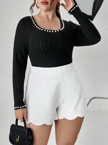 SHEIN Privé Hơn Ngọc trai đính cườm Scoop Cổ Áo thun - màu đen - Xem 3