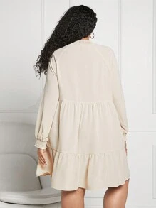 SHEIN CURVE+ Vestido De Talla Grande Con Cuello Anudado, Manga Acampanada, Cruzado Y Dobladillo Con Volantes Para Mujer - Albaricoque - Ver 6