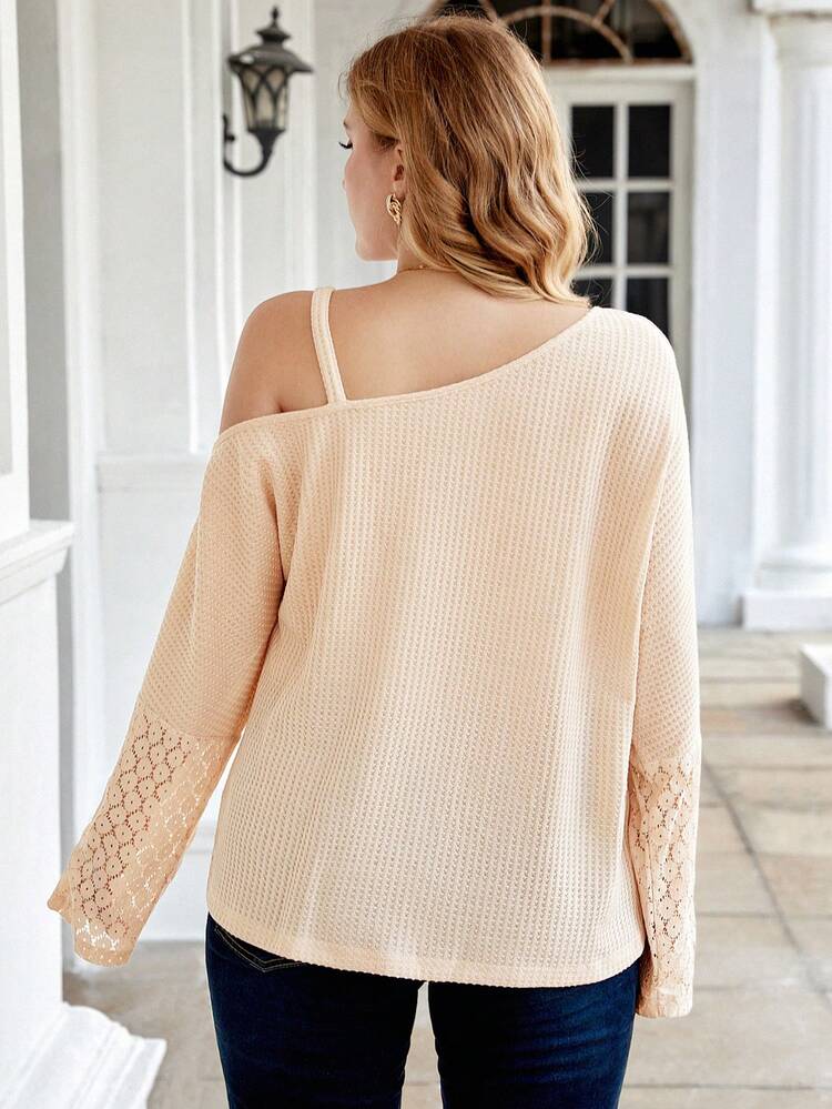 Plus Asymmetrical Neck Chain Detail Contrast Lace Tee