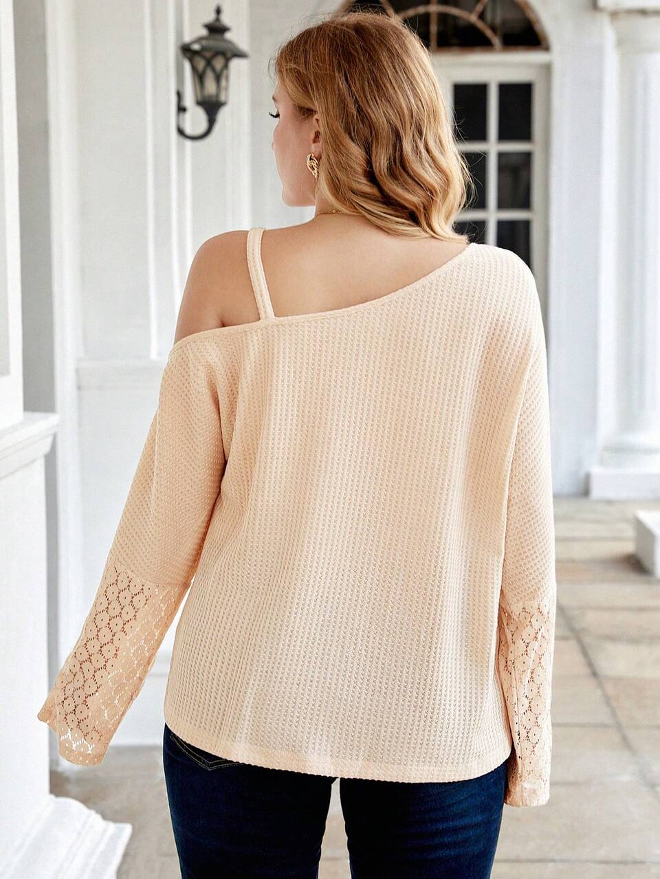 Plus Asymmetrical Neck Chain Detail Contrast Lace Tee