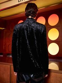 Manfinity AFTRDRK 男士小高領絲絨T恤 - 黑色 - 查看 2