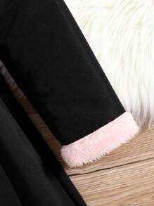 SHEIN Tween Girl Contrast Fuzzy Trim Jacket & Pleated Skirt & 1pair Leg Sleeve Without Tee - Black - View 3