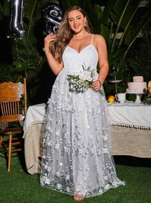 Plus Floral Embroidery Mesh Overlay Cami Wedding Dress - White - View 1