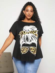 SHEIN CURVE+ 大碼豹紋&人像圖案蝙蝠袖T恤 - 黑色 - 查看 5