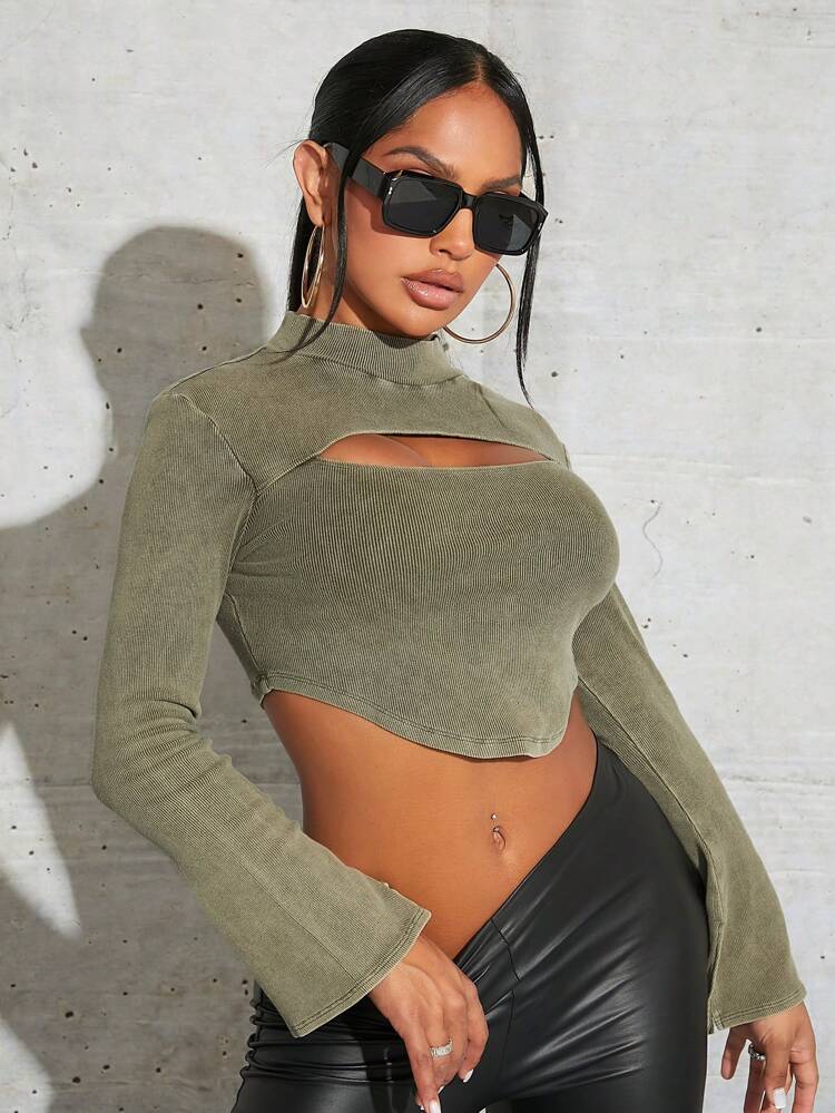 Cut Out Front Crop Tee