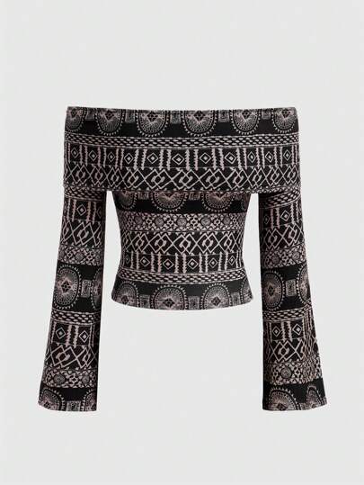 Fairycore Geo Print Off Shoulder Flare Sleeve Tee