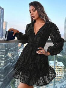 SHEIN Cottnline فستان ياقة مغرق أكمام فانوس حافة مكشكشة - الأسود - مشاهدة 4