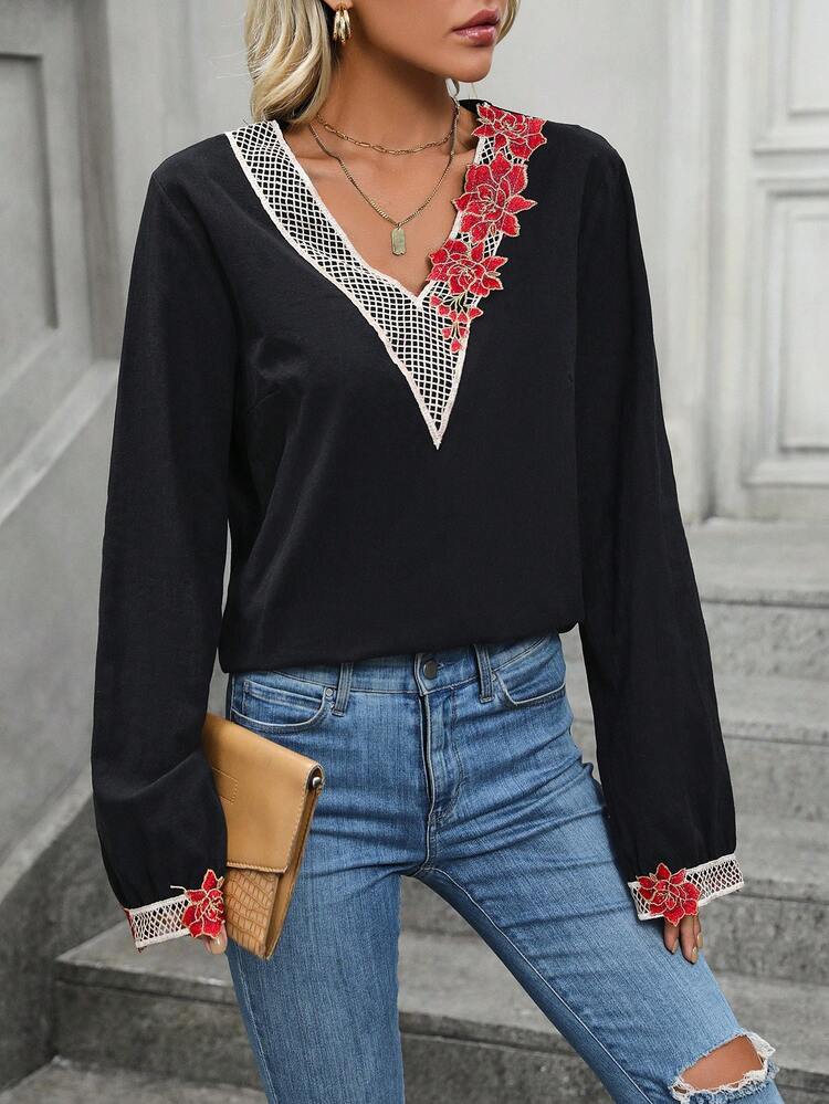 Floral Appliques Lantern Sleeve Blouse