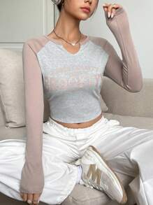 SHEIN EZwear 字母圖案缺口領插肩袖T恤 - 杏色 - 查看 4