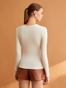 SHEIN BIZwear Cắt ra phía trước Áo thun - Màu be - Xem 2