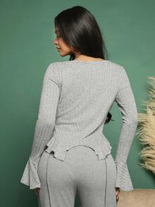 SHEIN SXY 喇叭袖前紐扣荷葉邊下擺T恤 - 灰色 - 查看 2