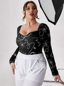 SHEIN Privé Plus Floral Print Sweetheart Neck Puff Sleeve Tee - Black - View 1