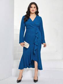 Modelyn Hơn Surplice cổ Viền Ruffle Váy Wrap Hem - Xanh đậm - Xem 1