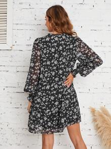 SHEIN Frenchy In hoa Ditsy Cà vạt Xù Hoa Sen Đầm - màu đen - Xem 2