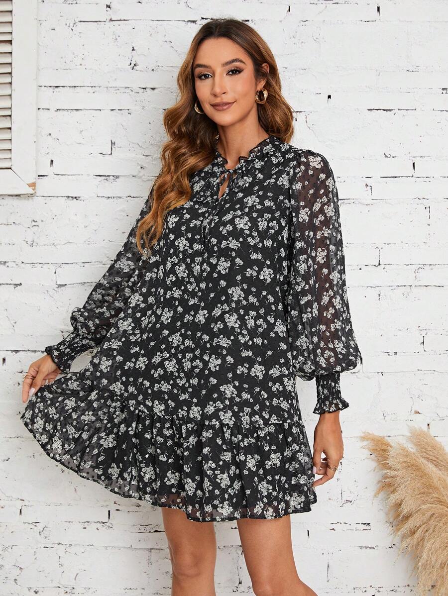 SHEIN Frenchy In hoa Ditsy Cà vạt Xù Hoa Sen Đầm - màu đen - Xem 1