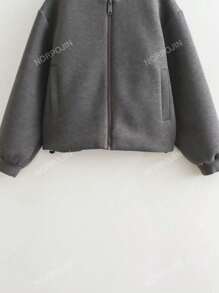 Cazadora tipo bomber unicolor con cremallera