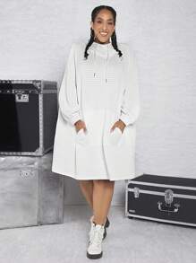 SHEIN CURVE+ 大码袋鼠口袋落肩抽绳卫衣连衣裙 - 白色 - 查看 3