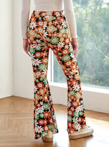 Soleia Floral Print Flare Leg Pants - Multicolor - View 2