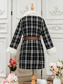 SHEIN Chica preadolescente 1 pieza Abrigo con patrón de cuadros de peluche panel con cinturón tweed