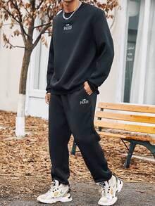 Manfinity Hypemode Men Plus Letter Graphic Sweatshirt & Sweatpants - Black - View 3