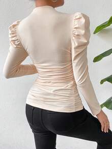 SHEIN Privé 素色泡泡袖側收褶T恤 - 杏色 - 查看 2