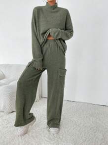 SHEIN Essnce Mock Neck Drop Shoulder Tee & Flap Pocket Side Pants - Green - View 1