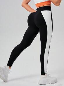 VARSITIE Thể thao Yoga Cơ bản Đùi Túi Với Legging - Màu xanh lá cây đậm - Xem 2