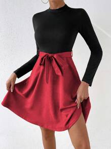 Chiquease 雙色小高領腰帶喇叭洋裝 - 酒紅色 - 查看 3