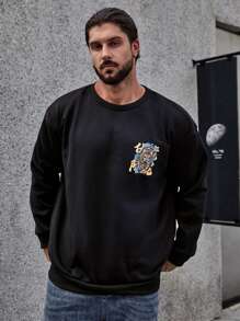 Manfinity LEGND Men Plus Tiger & Slogan Graphic Thermal Lined Sweatshirt