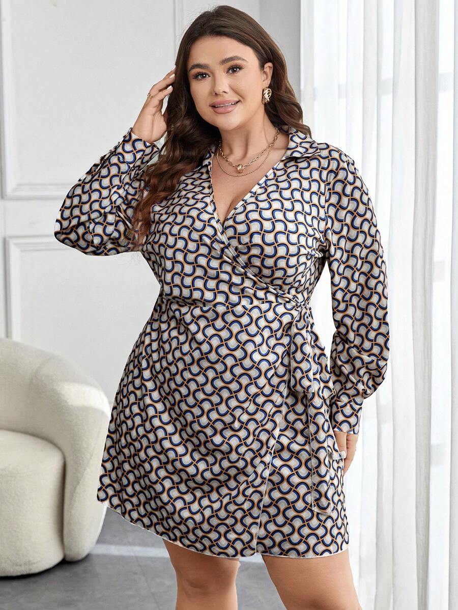 SHEIN Privé 大碼滿版印花側打結圍裹式洋裝 - 彩色 - 查看 1