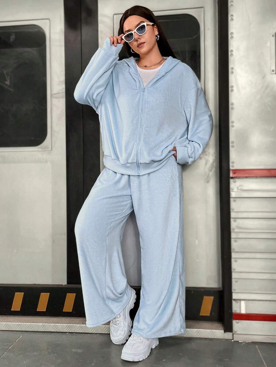 SHEIN MOOSTA 大碼拉鍊開襟連帽夾克&闊腿褲 - 淺藍色 - 查看 1