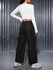 SHEIN PETITE Figure Graphic Crop Tee & Flap Pocket Side Cargo Pants - Black - View 2