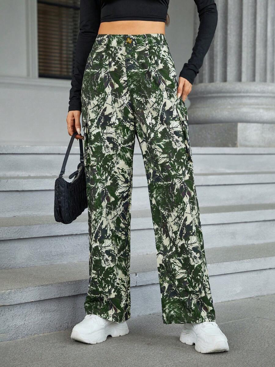 SHEIN LUNE 滿版印花側翻蓋口袋工裝褲 - 彩色 - 查看 1