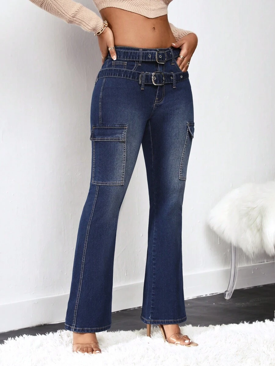 SHEIN Flap Pocket Flare Leg Jeans With Buckle Belt - Dark Wash - View 1