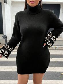 Flirla Plus Floral Pattern Split Cuff Turtleneck Sweater Dress - Black - View 4
