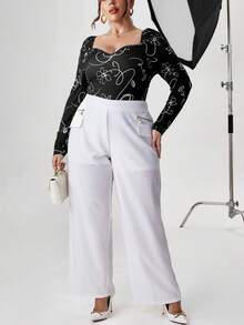 SHEIN Privé Plus Floral Print Sweetheart Neck Puff Sleeve Tee - Black - View 5