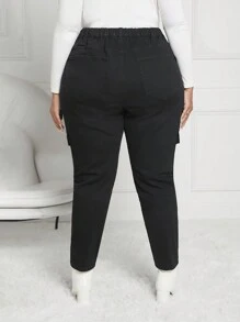 SHEIN CURVE+ Hơn Túi nắp bên cạnh Quần jean chở hàng - màu đen - Xem 2