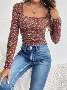 SHEIN Frenchy Ditsy Floral Print Square Neck Ruched Tee Casual - Multicolor - View 3