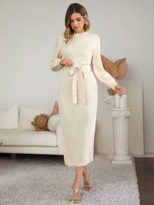 SHEIN Clasi 素色珍珠串珠腰帶毛衣洋裝 - 杏色 - 查看 3