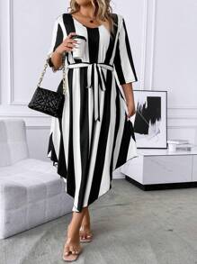 SHEIN LUNE Hơn In sọc Váy có thắt lưng - Đen và trắng - Xem 1