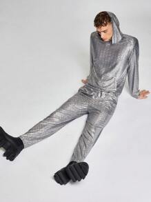 Manfinity RebelGame 男士金屬質感連帽衫和運動褲 - 銀色 - 查看 3