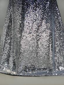 SHEIN 女大童不對稱領高衩亮片魚尾裙下擺洋裝 - 銀色 - 查看 5