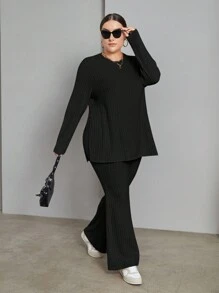 SHEIN Essnce Camiseta con dobladillo dividido de color sólido y pantalón acampanado talla grande - Negro - Ver 3