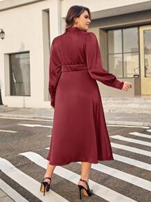 SHEIN Privé Plus Tie Neck Lantern Sleeve Dress - Burgundy - View 2