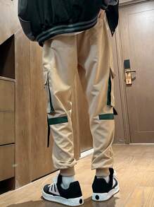 Manfinity EMRG 男士翻蓋口口袋工裝褲