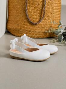 新品到貨女孩公主風白色平底鞋帶簡約風綁結蝴蝶結設計,甜美風仙女風格,一腳蹬帶後帶,適用於秋天冬天 - 白色 - 查看 6