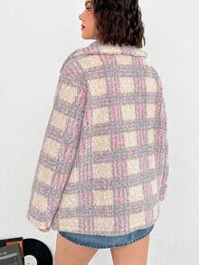 SHEIN Qutie 大碼格紋圖案落肩袖絨毛外套 - 彩色 - 查看 2