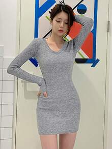 DAZY Vestido ajustado unicolor de cuello V - Gris - Ver 6